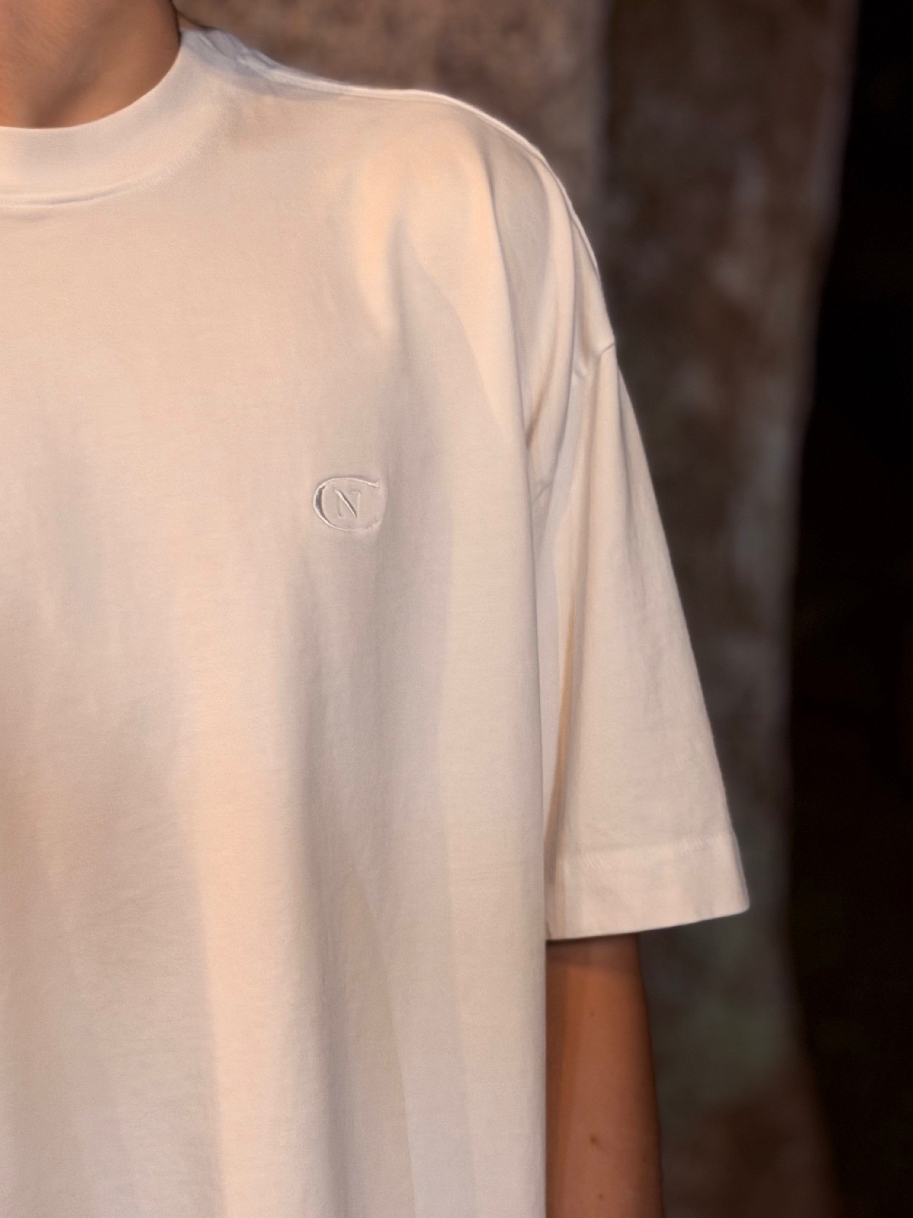 WTFL BOXY FIT WHITE