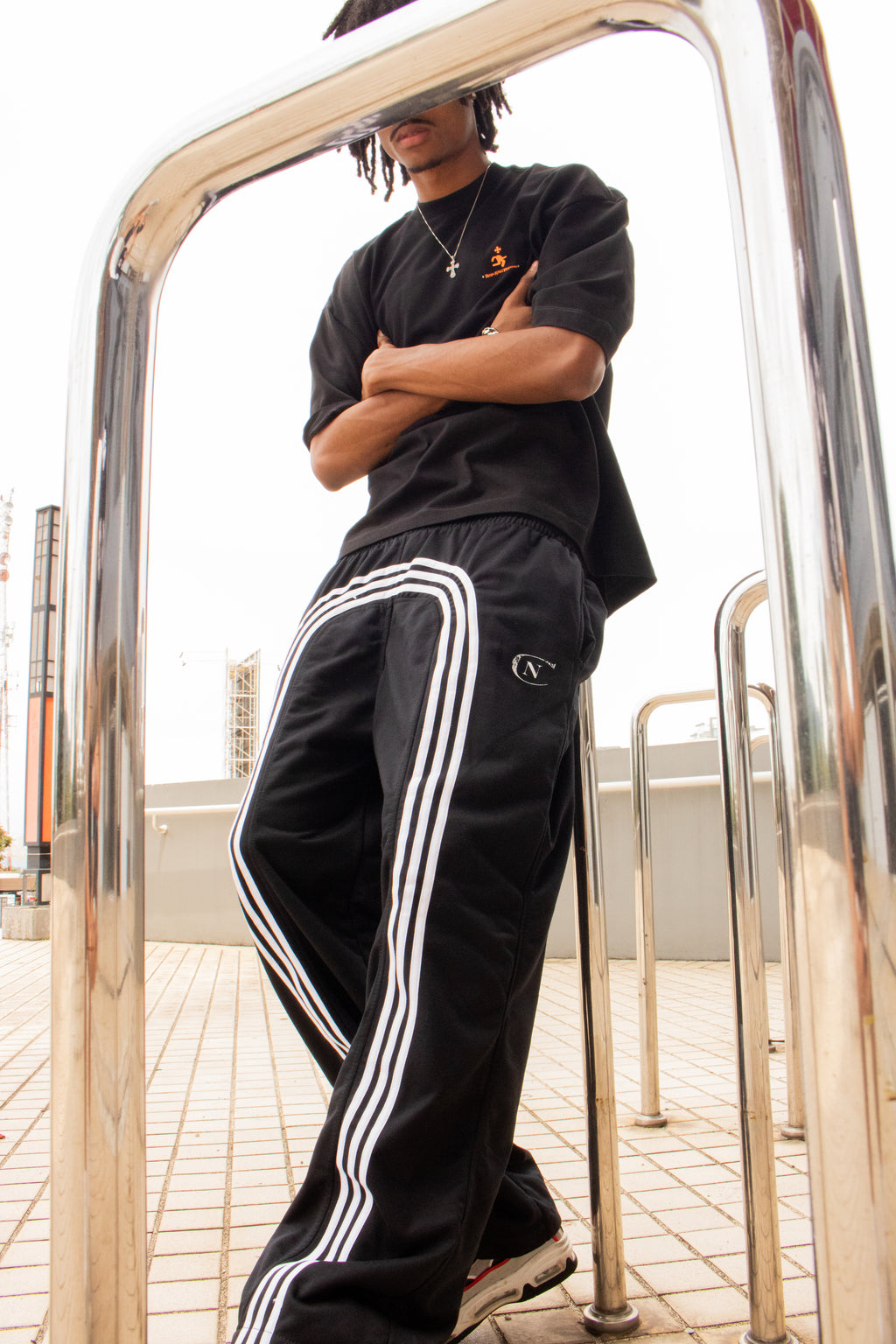 TRACK PANT CABO NEGRO WHITE PROBLEM
